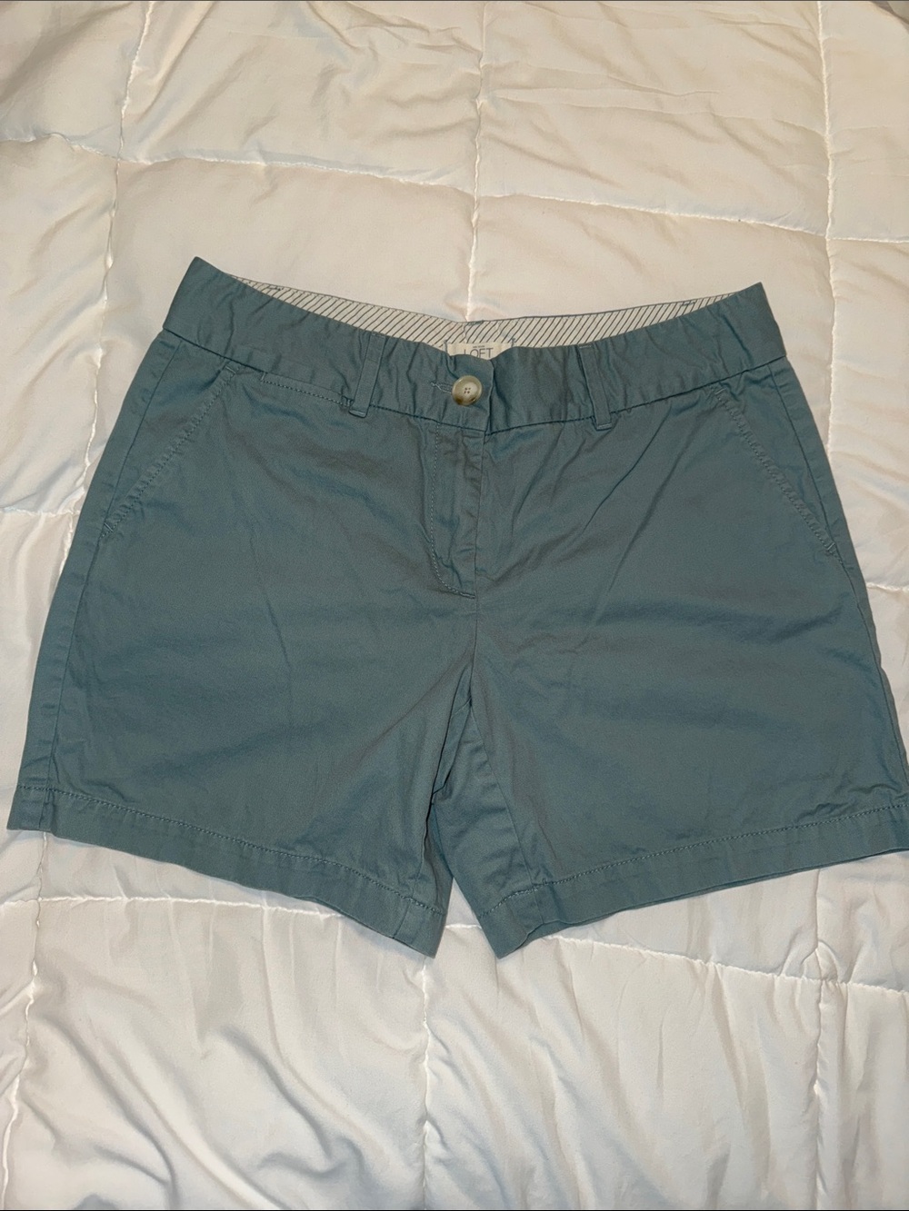 Ann Taylor Loft - size 6 - Slate Green - 6 inch shorts